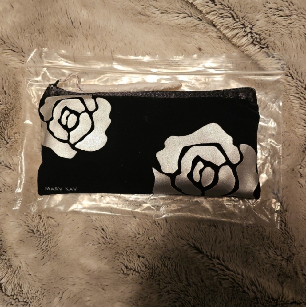 Mary Kay bag and make up